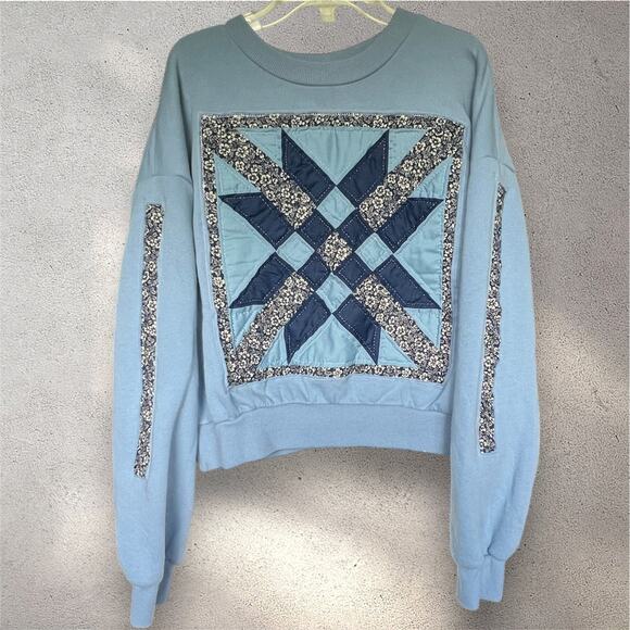 Upcycled Quilt crewneck, cropped sweatshirt, sleeve accent, Med / Lg - Picture 2 of 3